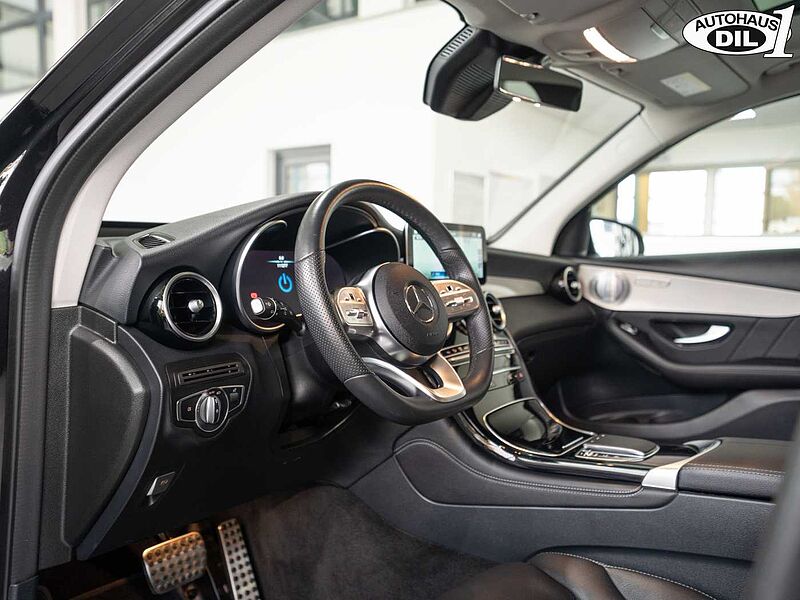 Mercedes-Benz GLC 300 de 4M 9G-T *AHK*PANO*360*AMG Inter. *