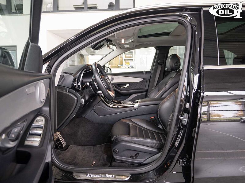 Mercedes-Benz GLC 300 de 4M 9G-T *AHK*PANO*360*AMG Inter. *