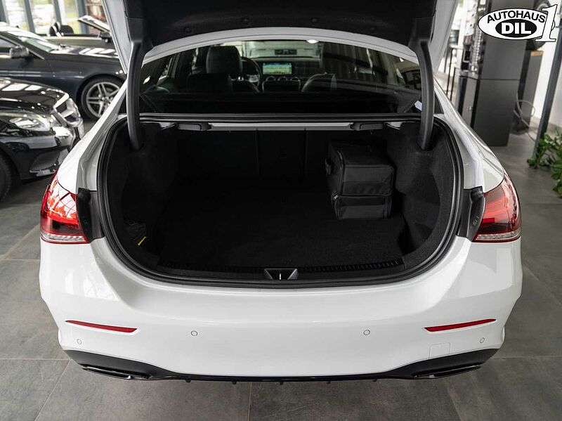 Mercedes-Benz A 250 e Limo. 8G-DCT *AMG*RFK*EDITION*1.HD. *
