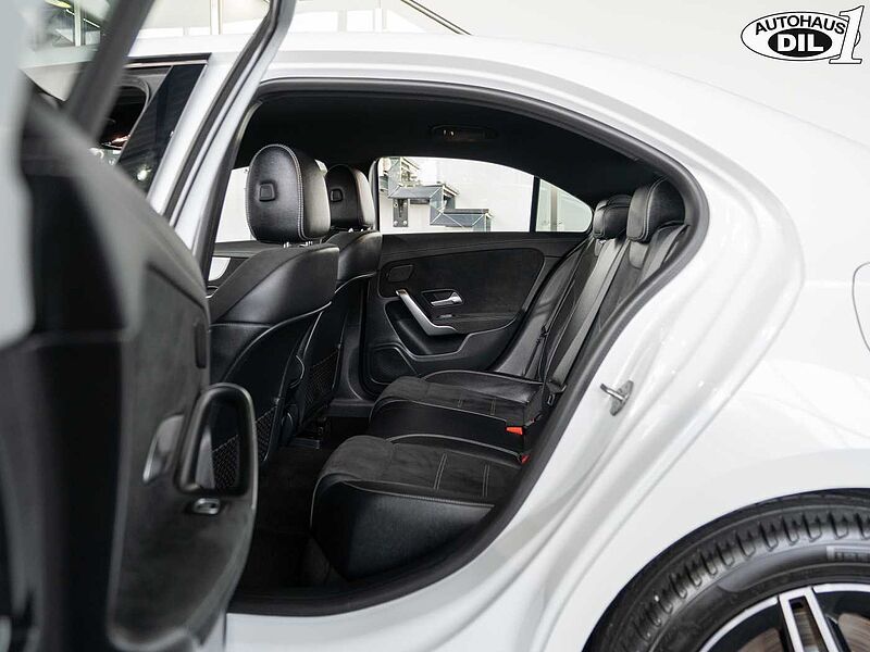 Mercedes-Benz A 250 e Limo. 8G-DCT *AMG*RFK*EDITION*1.HD. *