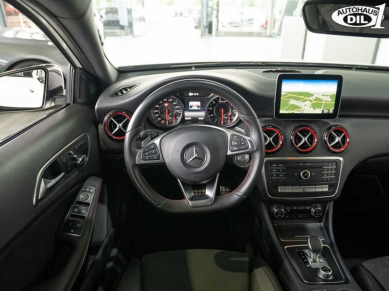 Mercedes-Benz A 45 AMG 4Matic *PANO*RFK*DISTR. +*KEYLESS-GO*