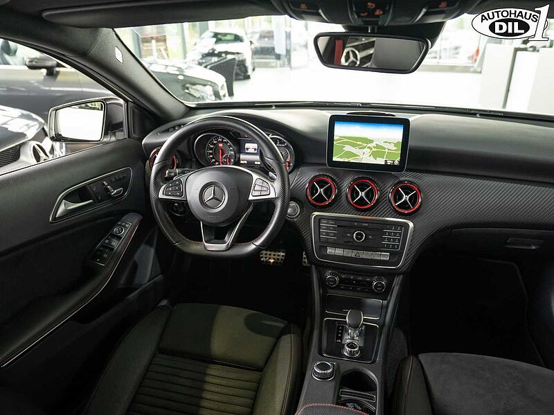 Mercedes-Benz A 45 AMG 4Matic *PANO*RFK*DISTR. +*KEYLESS-GO*