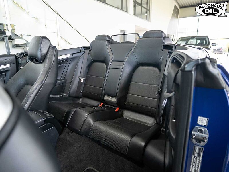 Mercedes-Benz E 220 d Cabrio 9G-T *AIRSCARF*AMG STYLING*