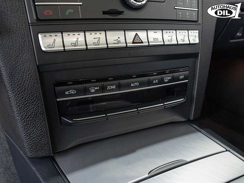 Mercedes-Benz E 220 d Cabrio 9G-T *AIRSCARF*AMG STYLING*