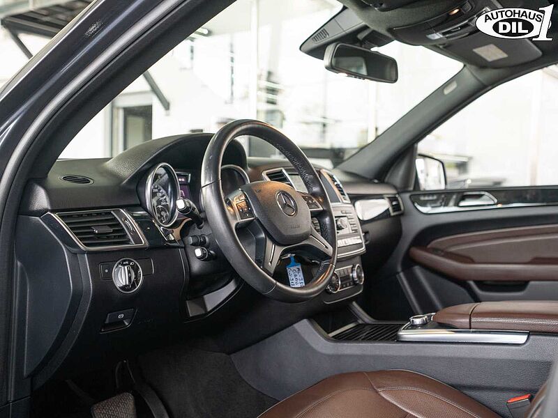 Mercedes-Benz ML 350 CDI 4Matic *360*PANO*DISTR+*1.Hd. *