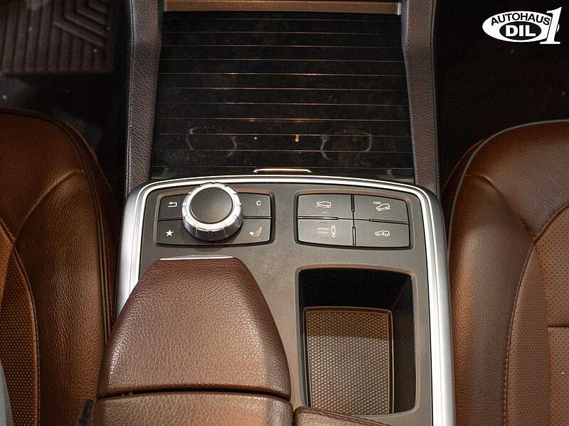Mercedes-Benz ML 350 CDI 4Matic *360*PANO*DISTR+*1.Hd. *