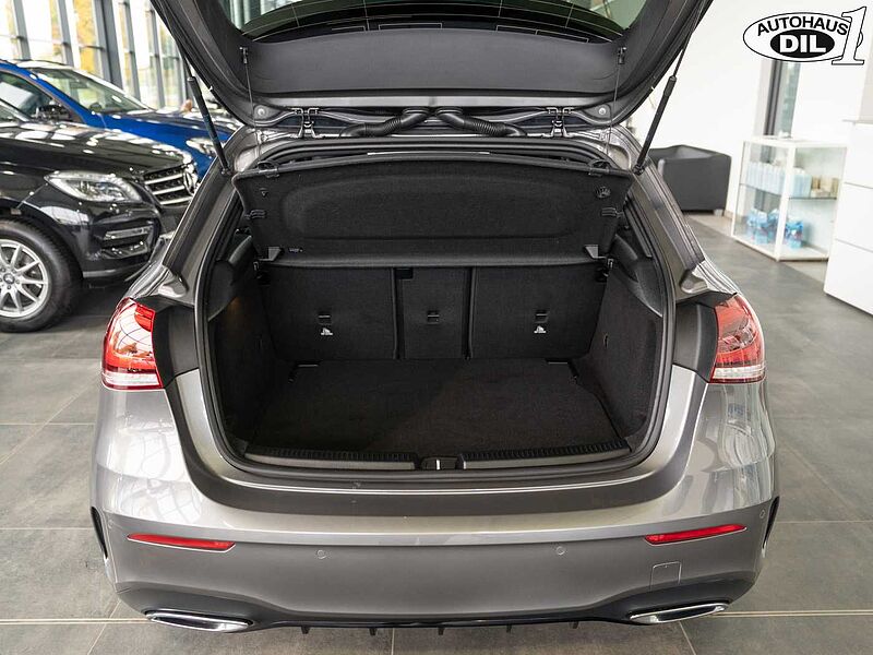 Mercedes-Benz A 180 7G-DCT AMG Line *R-KAMERA*AMBIENTE*NIGHT*