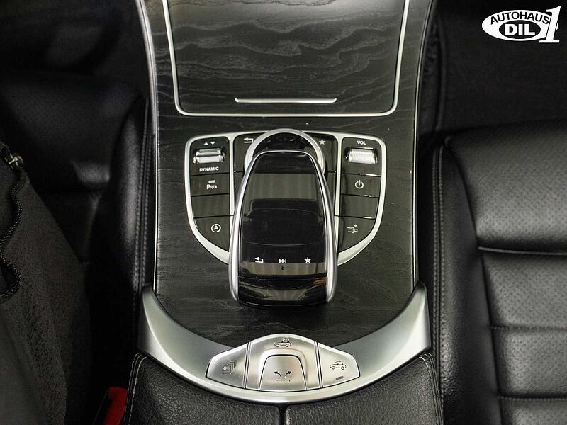 Mercedes-Benz C 250 Cabrio 9G-T *AMG*LEDER*PDC. *LED*