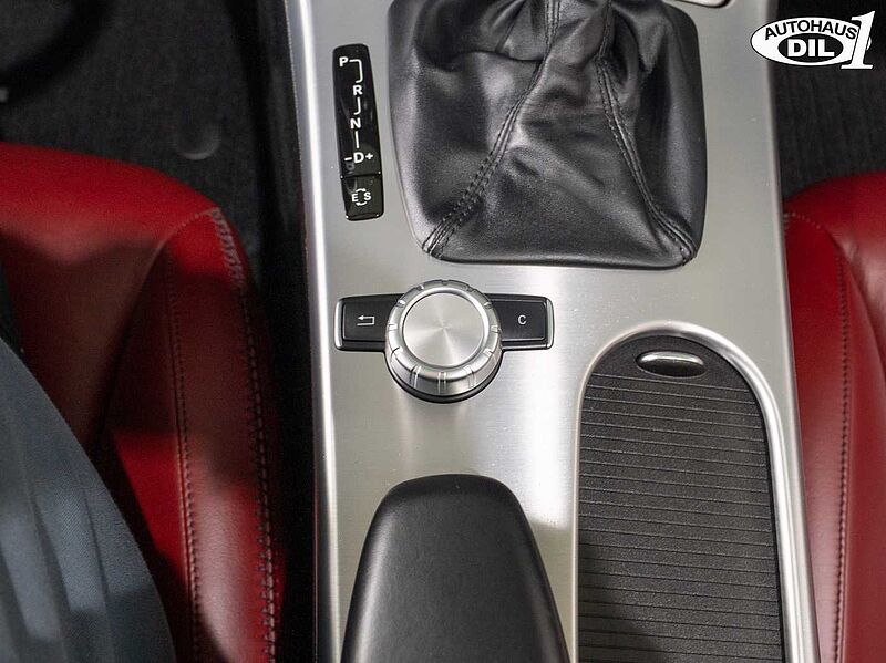 Mercedes-Benz SLK 250 BlueEFF. 7G-T *LEDER*MEMORY*PANO*1.HD*