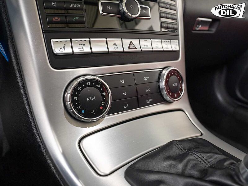 Mercedes-Benz SLK 250 BlueEFF. 7G-T *LEDER*MEMORY*PANO*1.HD*