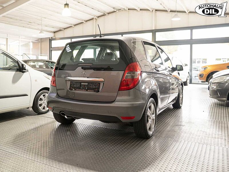 Mercedes-Benz A 180 Avantgarde *SHZ*SITZ-KOMFORT-PAKET*