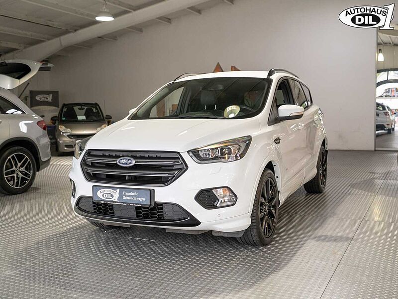 Ford Kuga EcoBoost  4x4  *Facelift*