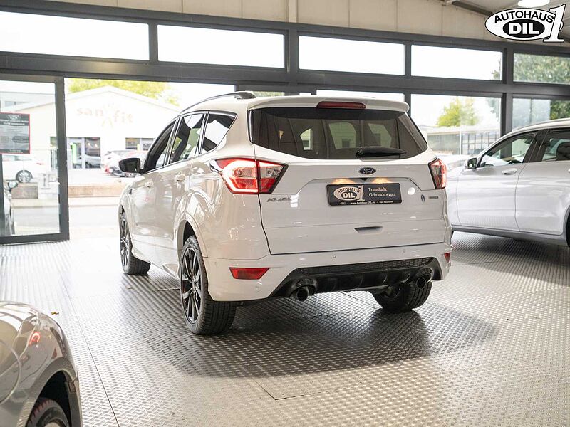 Ford Kuga EcoBoost  4x4  *Facelift*
