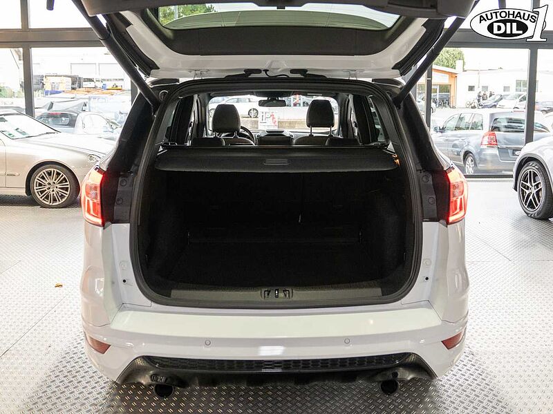 Ford Kuga EcoBoost  4x4  *Facelift*