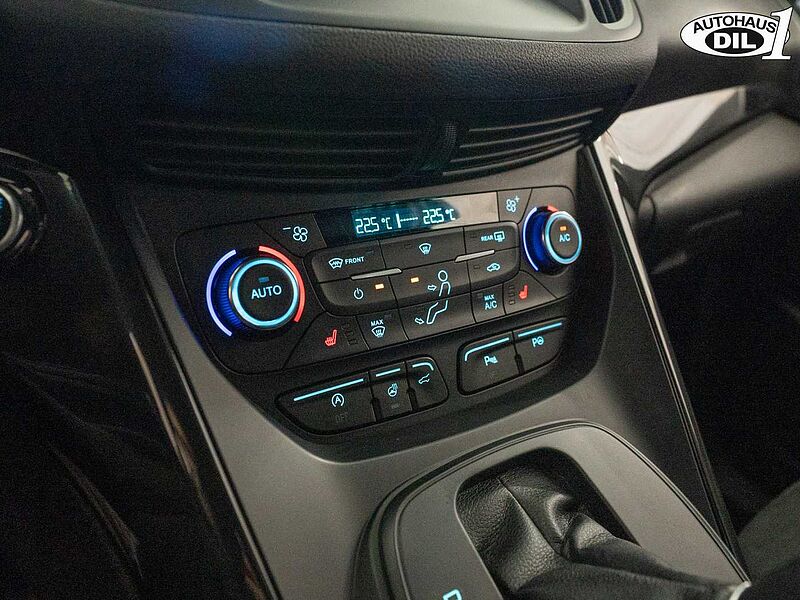 Ford Kuga EcoBoost  4x4  *Facelift*