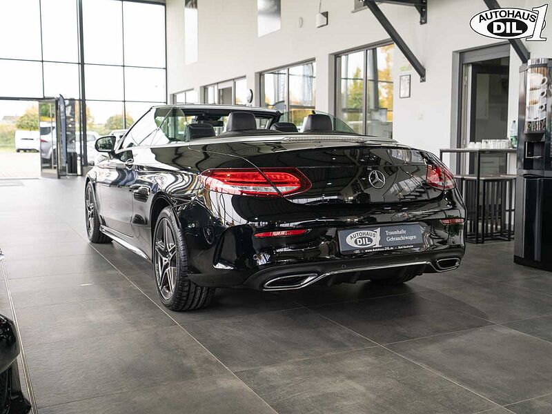 Mercedes-Benz C 220 d Cabrio 9G-T *AMG*SPUR*1.HAND*