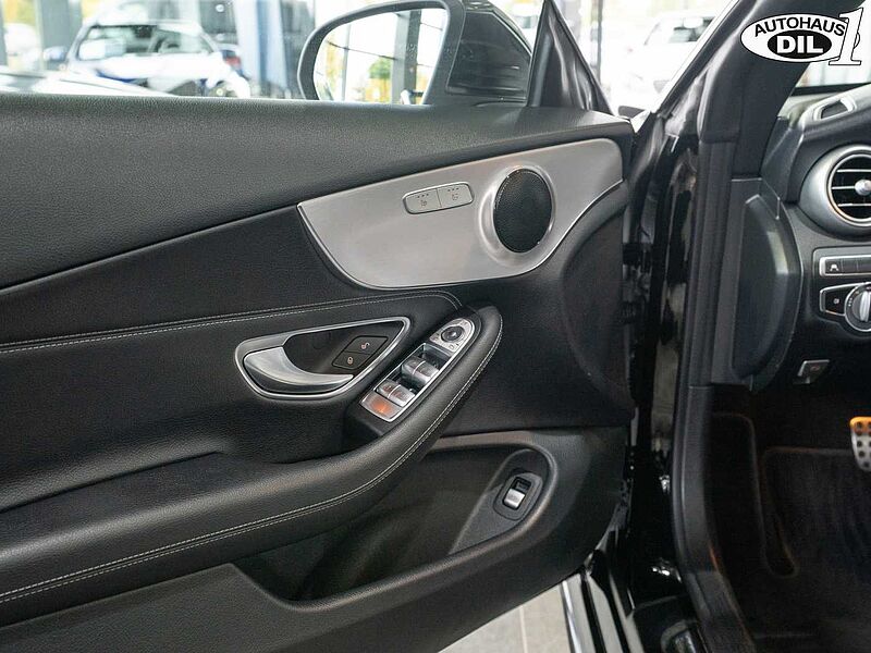Mercedes-Benz C 220 d Cabrio 9G-T *AMG*SPUR*1.HAND*