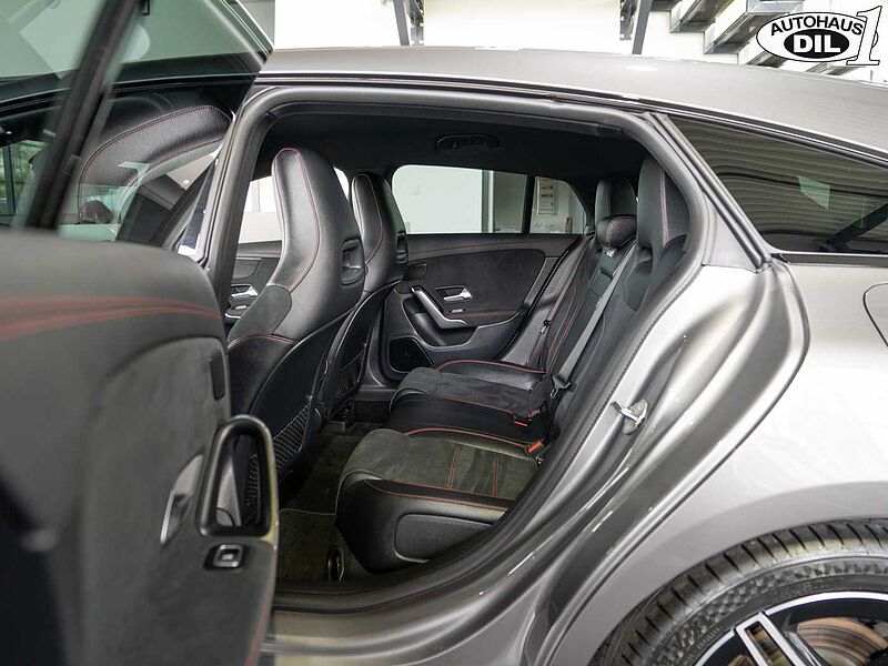 Mercedes-Benz CLA 220 d SB *AMG*STAND-HZ*RFK*DISTR. +*