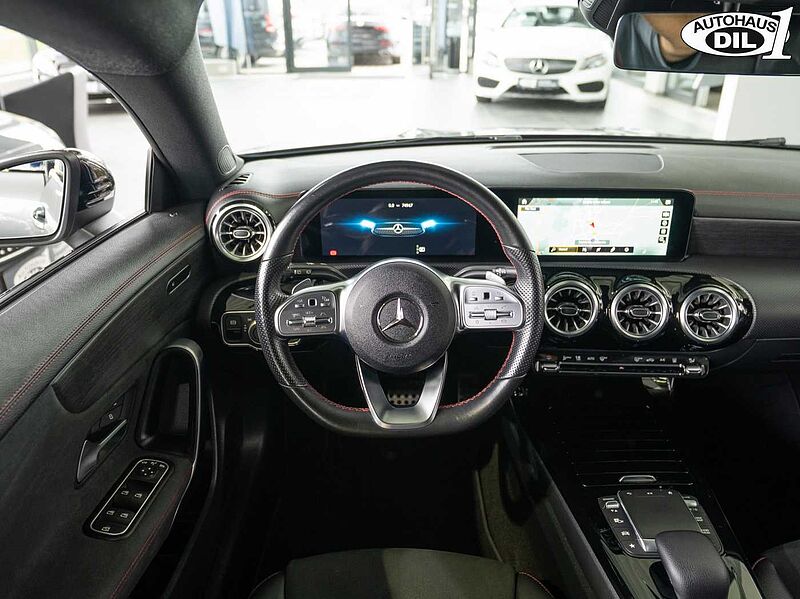 Mercedes-Benz CLA 220 d SB *AMG*STAND-HZ*RFK*DISTR. +*
