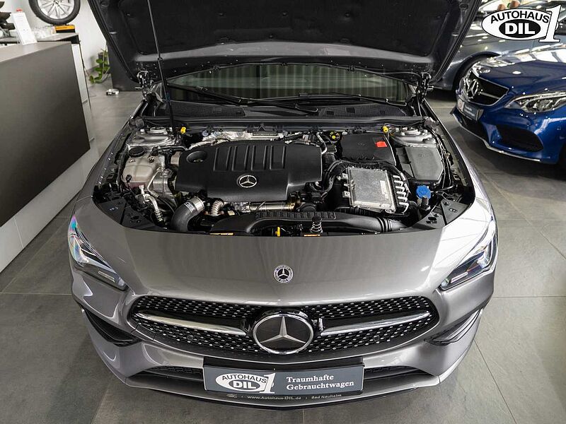 Mercedes-Benz CLA 220 d SB *AMG*STAND-HZ*RFK*DISTR. +*