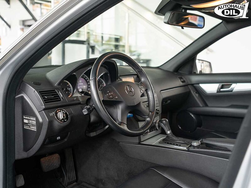 Mercedes-Benz C 300 4Matic *Avantgarde* Leder* V6 *7-Gang*