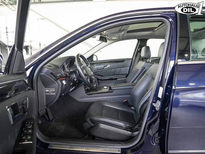 Mercedes-Benz E 500 *PANO*DISTR. +*AIRMATIC*SCHECKHEFT*