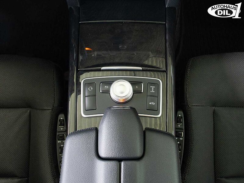 Mercedes-Benz E 500 *PANO*DISTR. +*AIRMATIC*SCHECKHEFT*