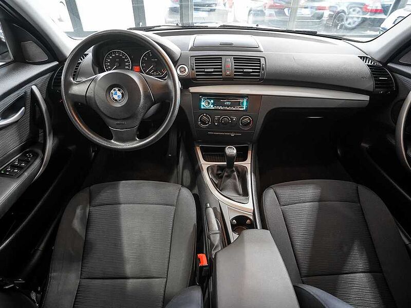 BMW 116i *MOTOR SCHADEN*