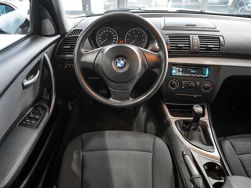BMW 116i *MOTOR SCHADEN*