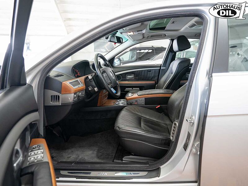 BMW 735 Limousine